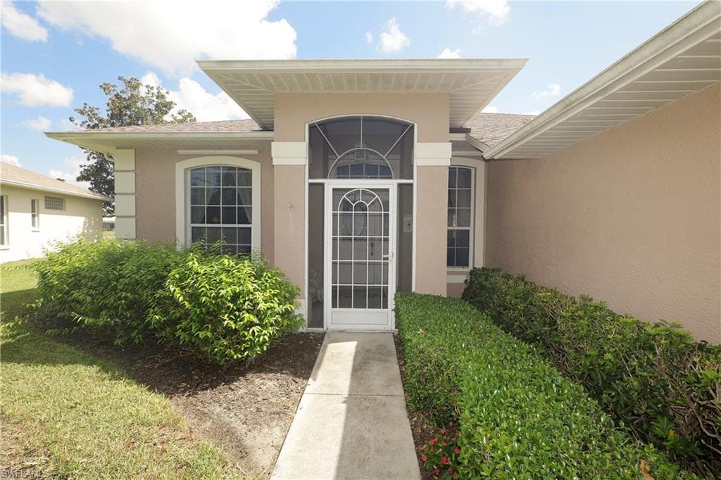 6820 Lone Oak BLVD-2