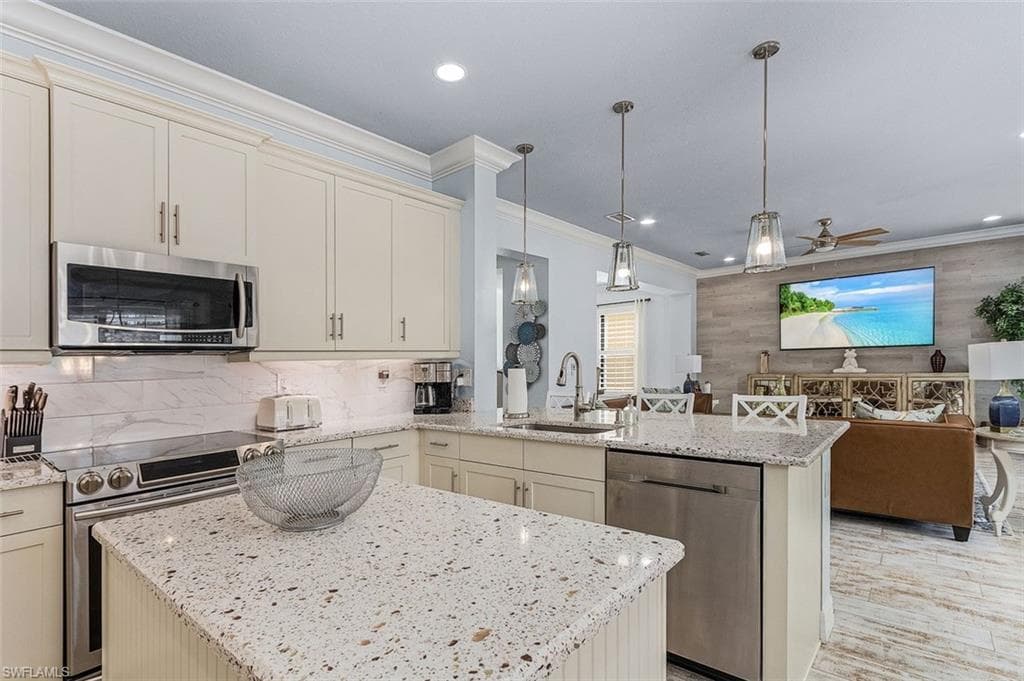13528 Mandarin CIR-24