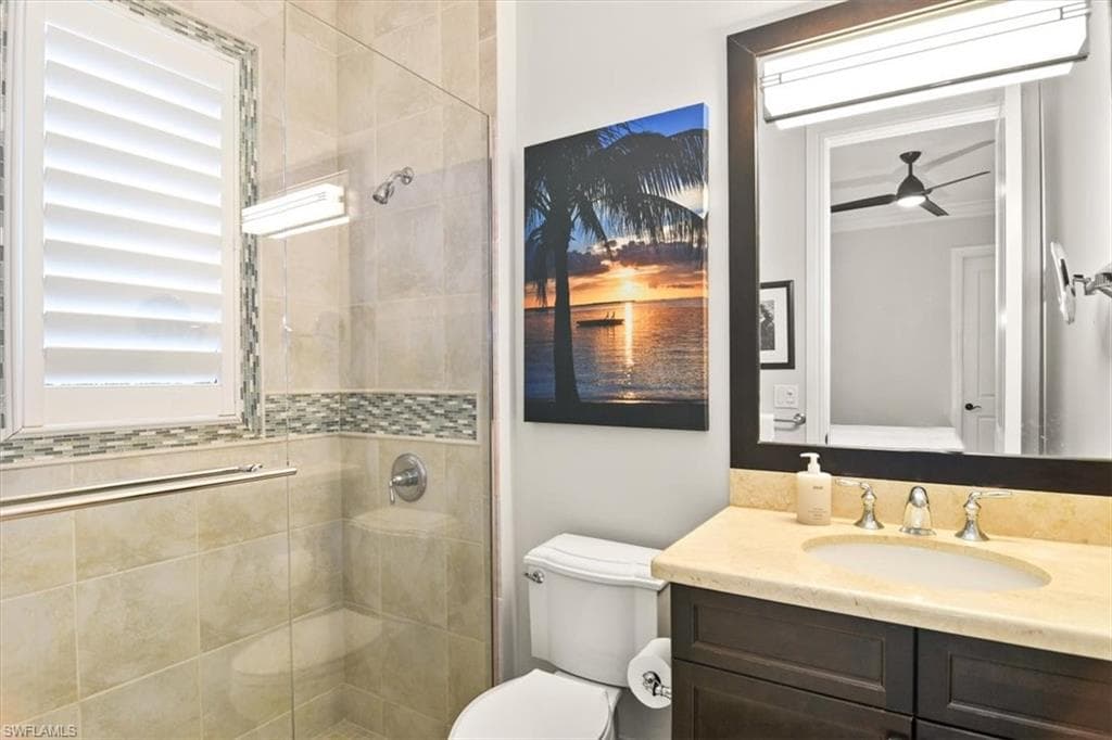2220 Residence CIR-23
