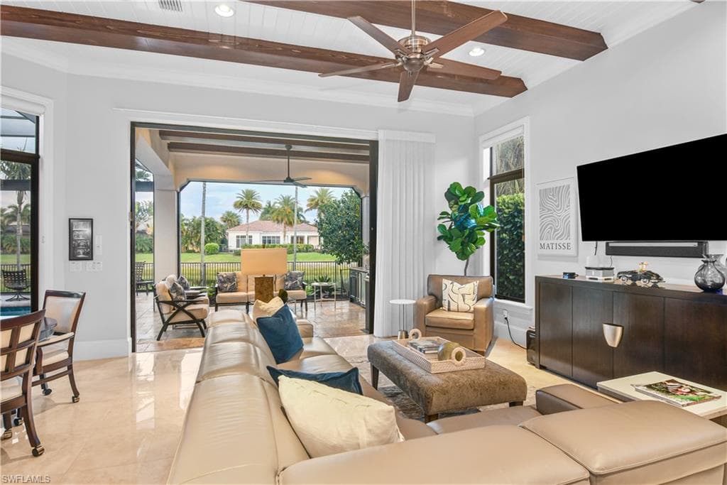 2220 Residence CIR-13