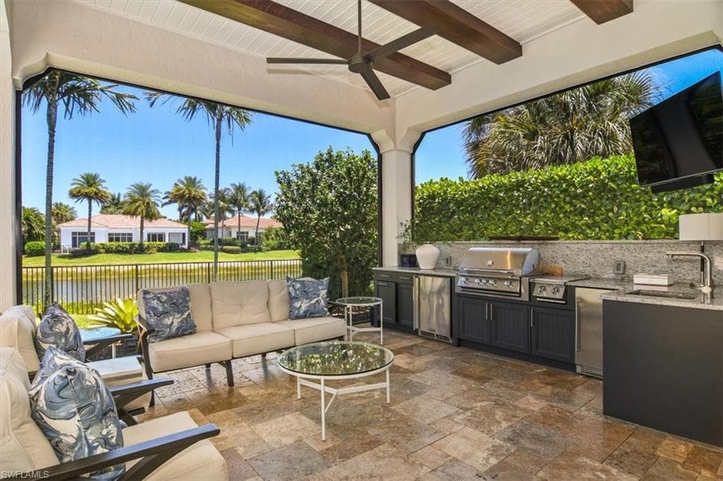 2220 Residence CIR-28