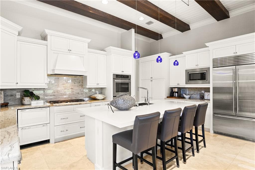2220 Residence CIR-8