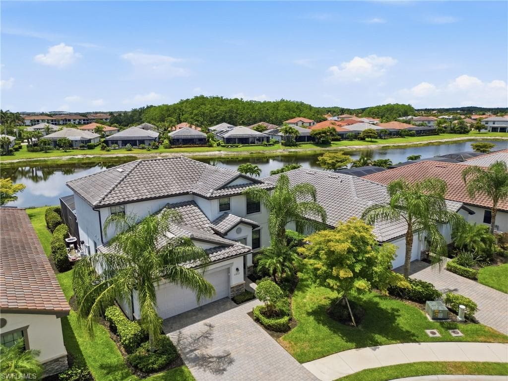 11937 Silver Cobblestone WAY-42