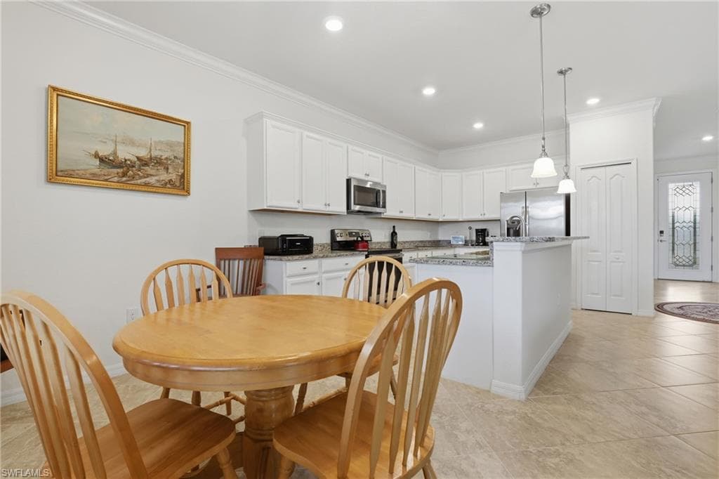 11937 Silver Cobblestone WAY-15
