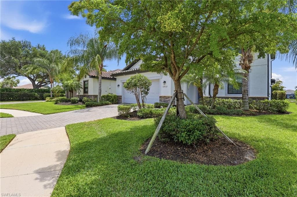 11937 Silver Cobblestone WAY-4