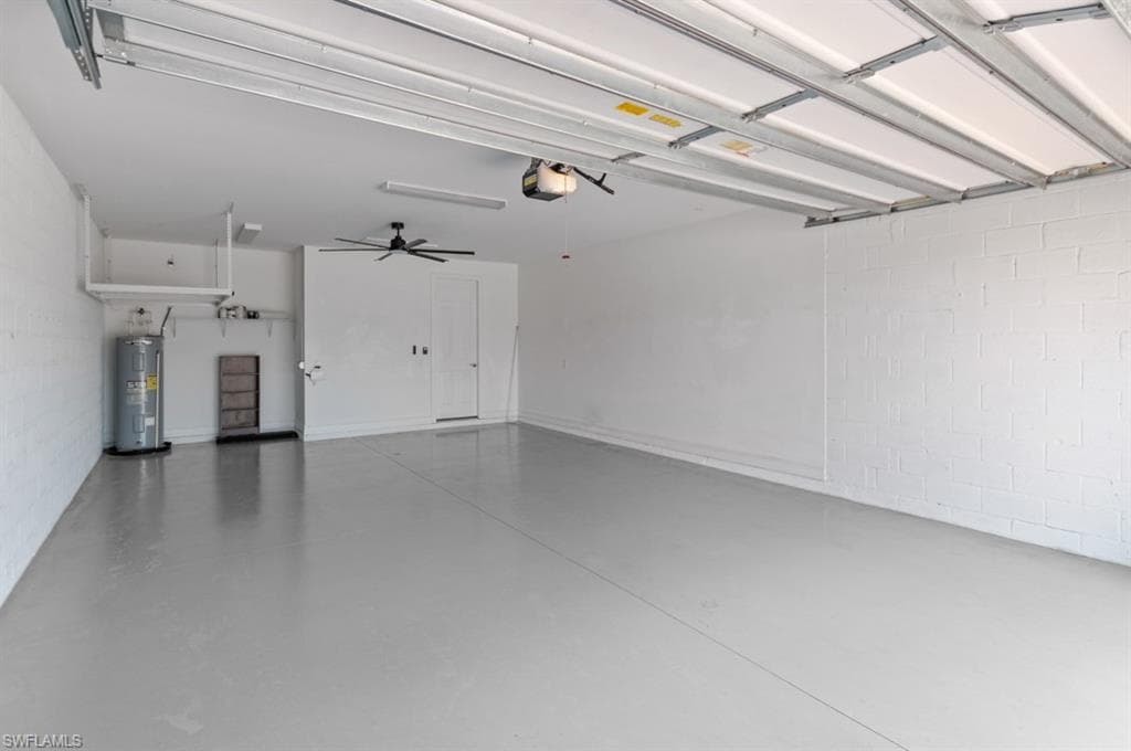 719 HEATHER LAKE AVE-41