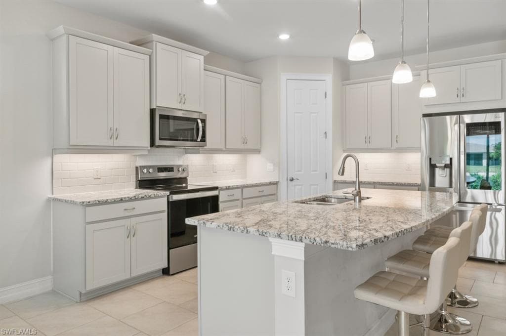 719 HEATHER LAKE AVE-18