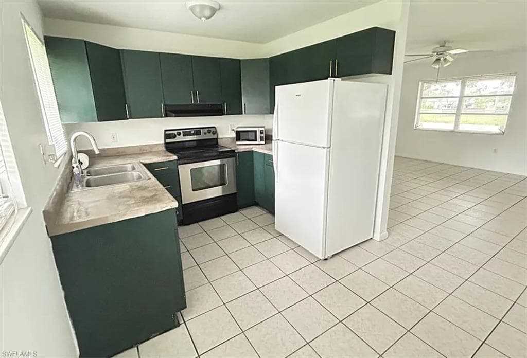 4004 12th ST N-10