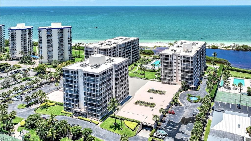 7148 Estero BLVD 322-32