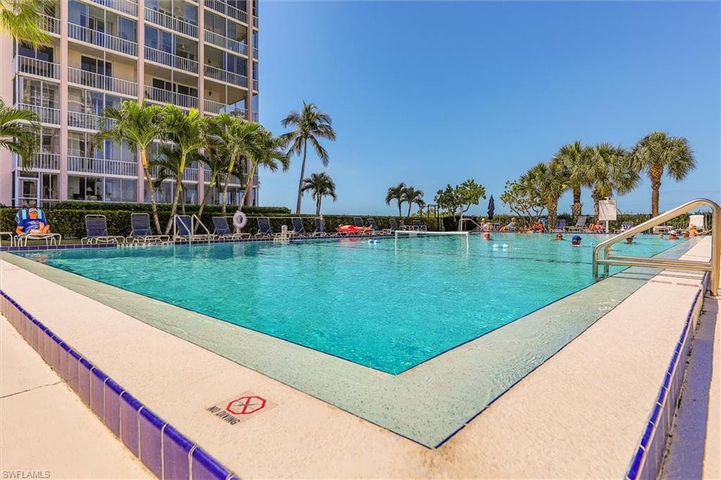 7148 Estero BLVD 322-30