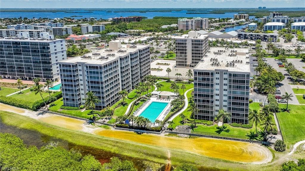 7148 Estero BLVD 322-34