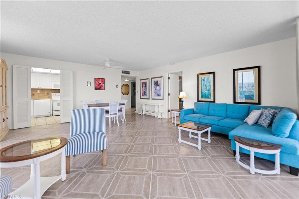 7148 Estero BLVD 322-8
