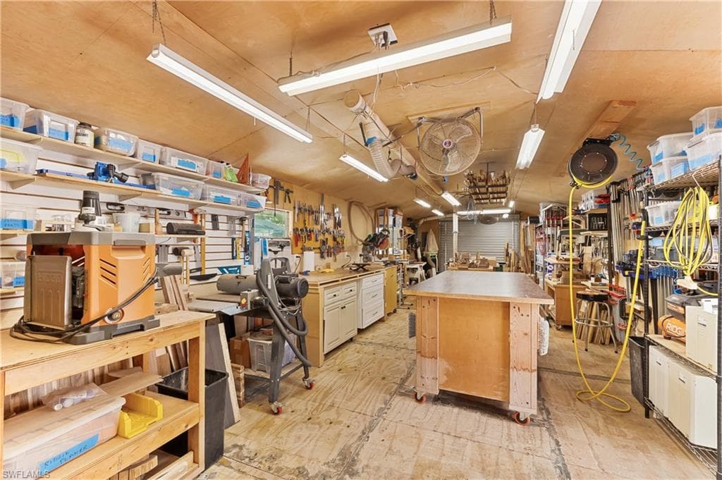 5654 Natoma DR-23