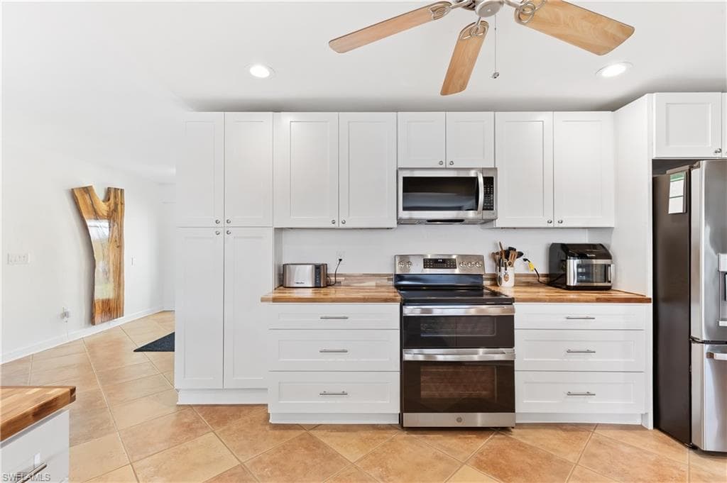 5654 Natoma DR-6