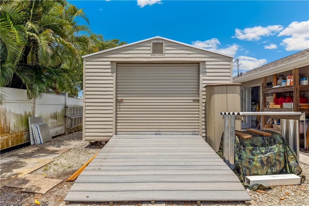 5654 Natoma DR-22