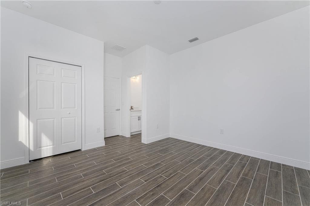 8350 Walbert ST-25