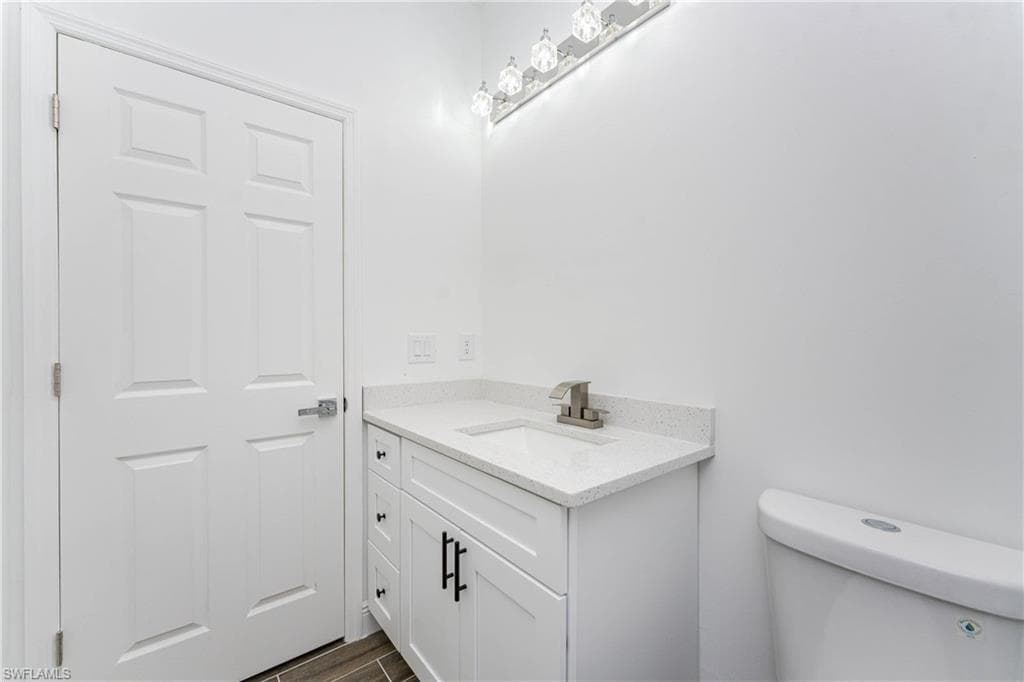 8350 Walbert ST-21