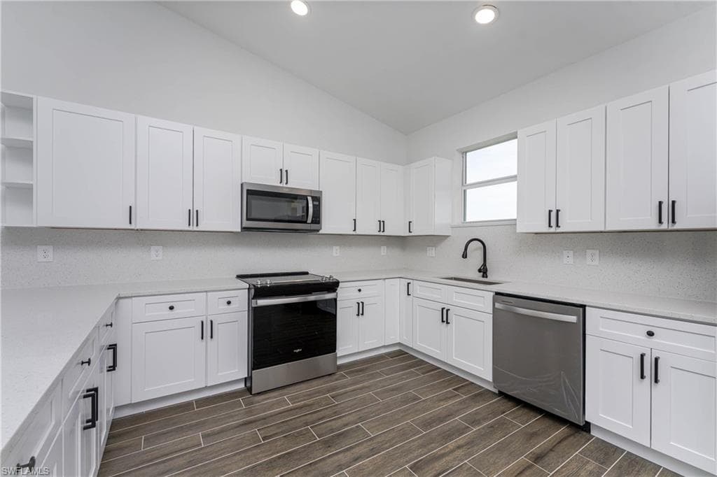 8350 Walbert ST-10