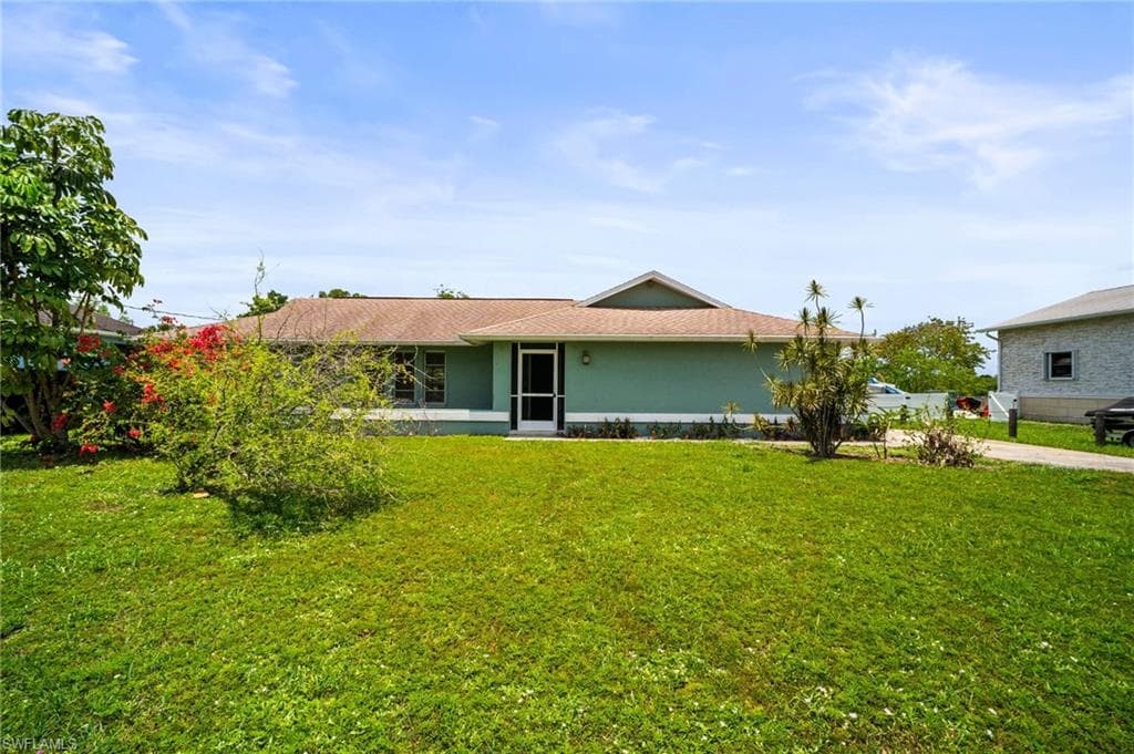 2001 Bahama AVE-5