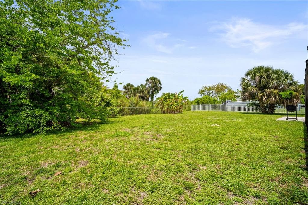 2001 Bahama AVE-38
