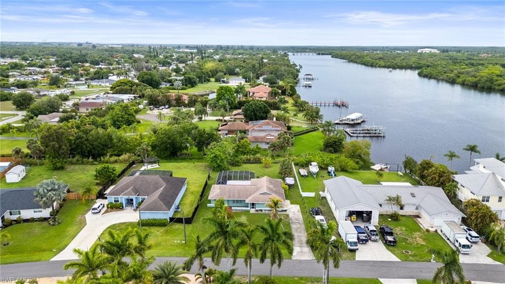 2001 Bahama AVE-40