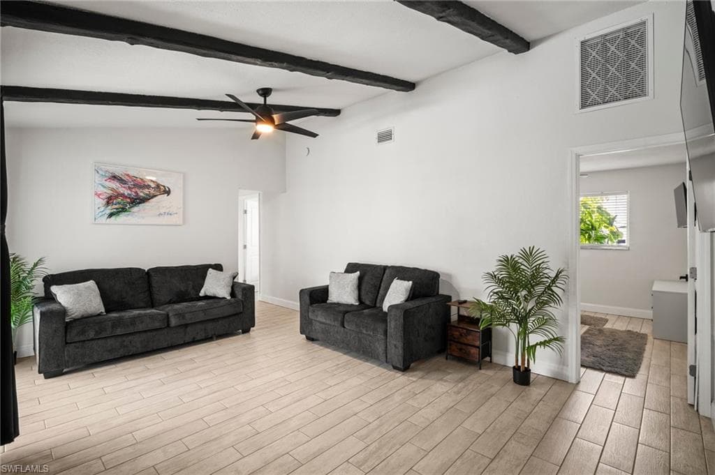2001 Bahama AVE-4
