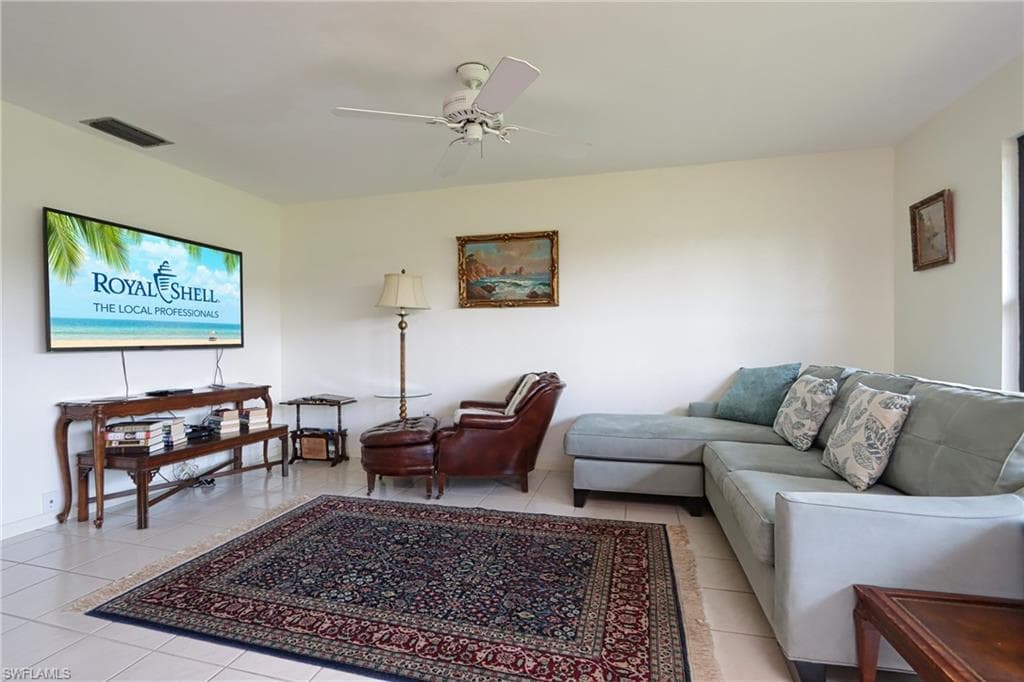 28387 Las Palmas CIR-13