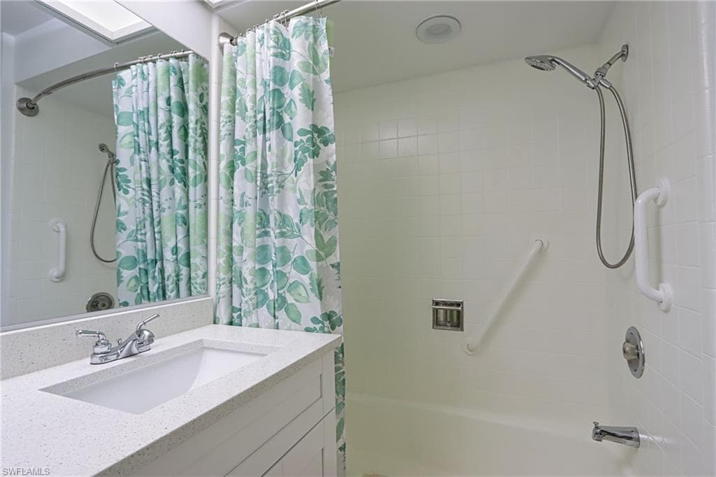 28387 Las Palmas CIR-4