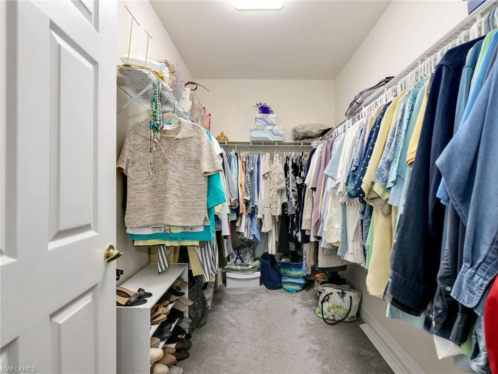 21522 Baccarat LN 102-21