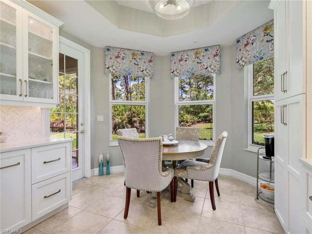 21522 Baccarat LN 102-15
