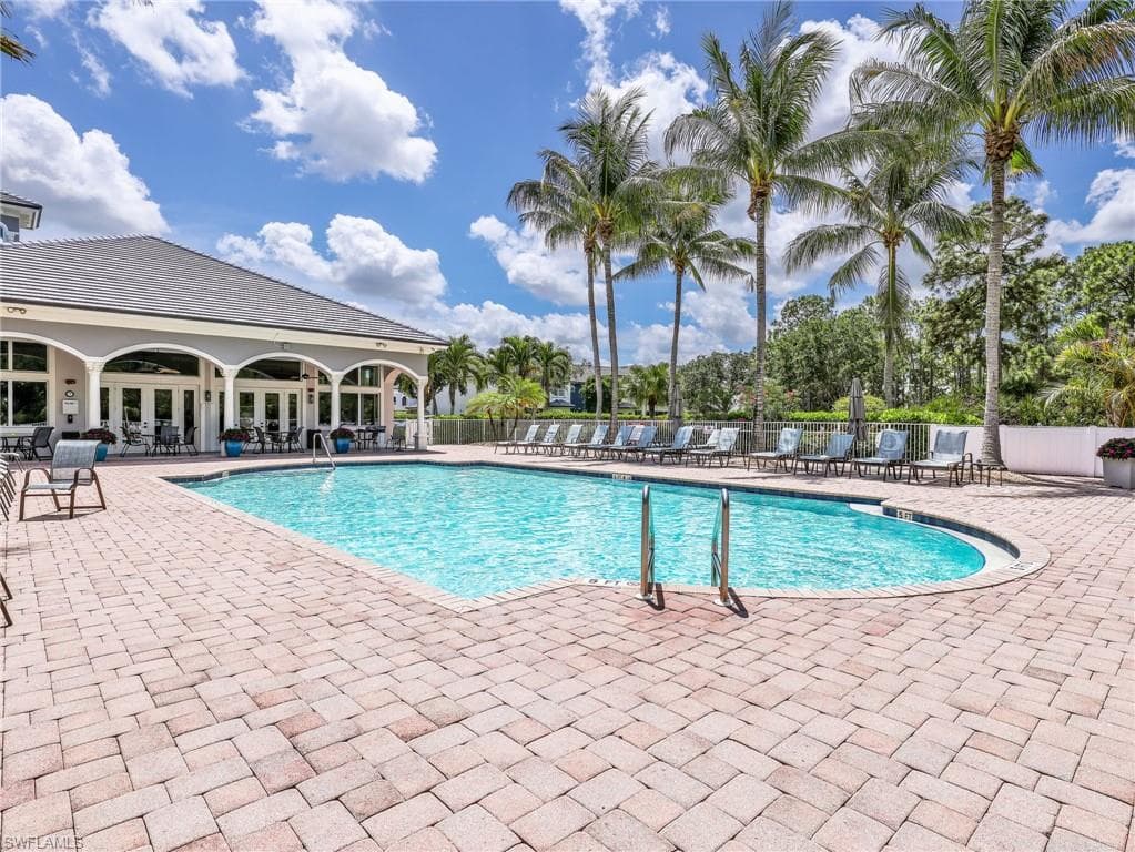 21522 Baccarat LN 102-42