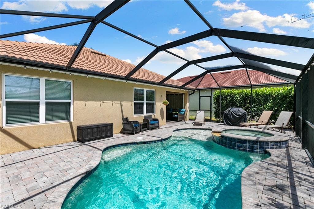 3215 Birchin LN-23