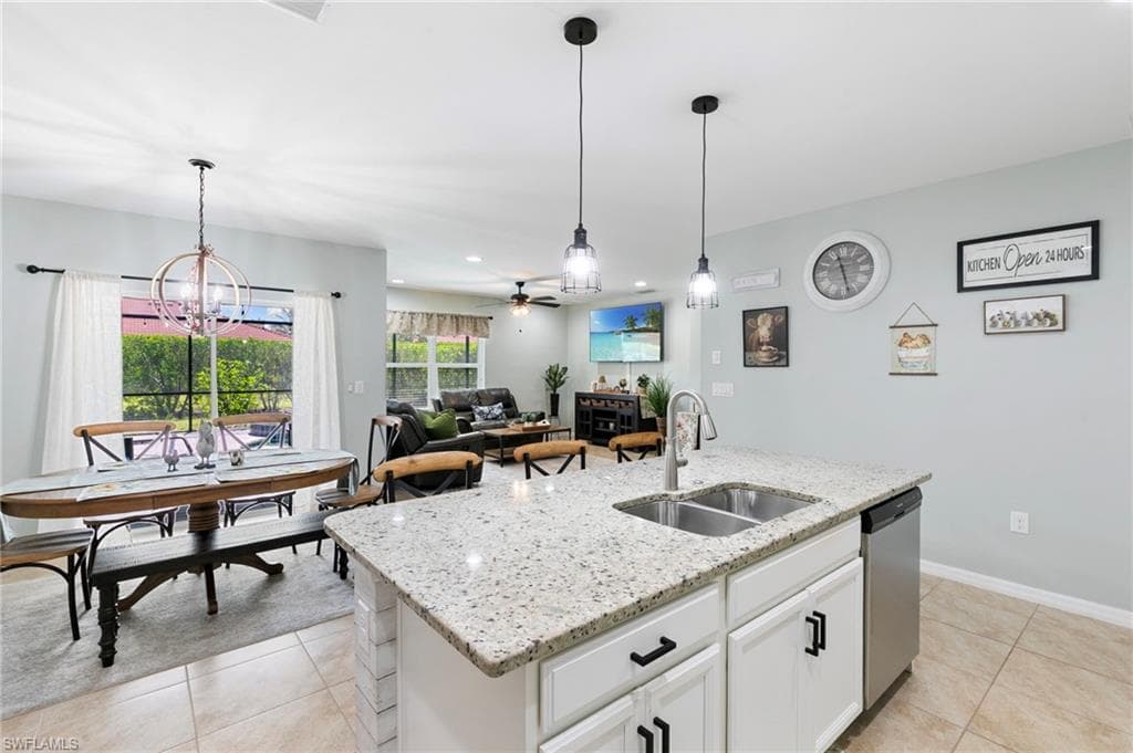 3215 Birchin LN-8