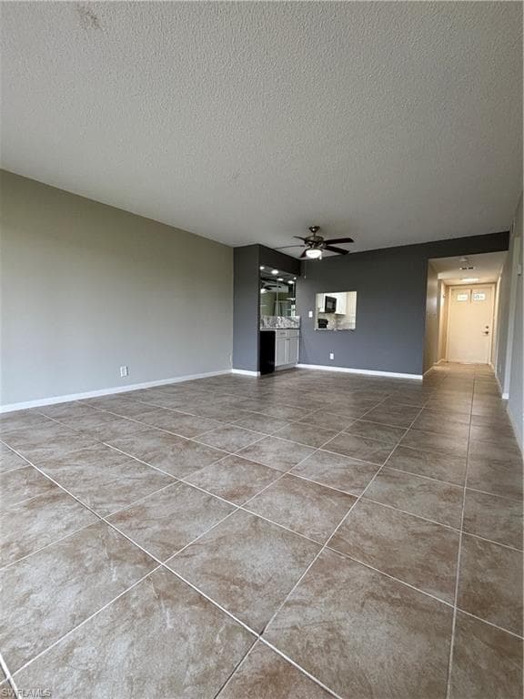 149 Palm DR 8617-8