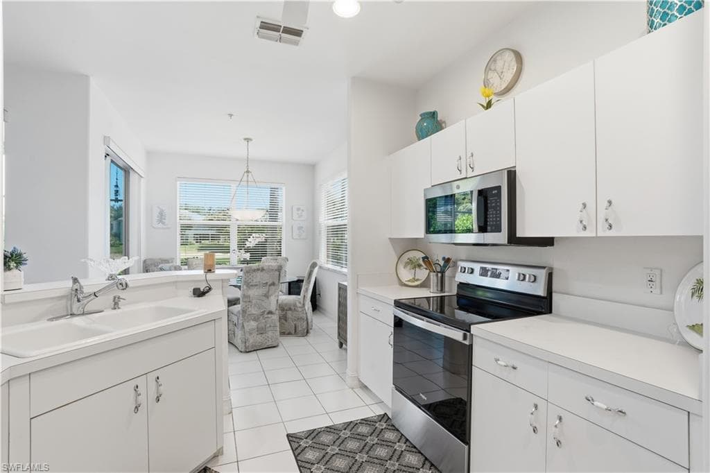 800 Carrick Bend CIR 103-6