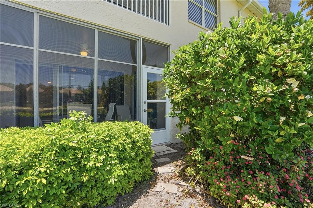 800 Carrick Bend CIR 103-24