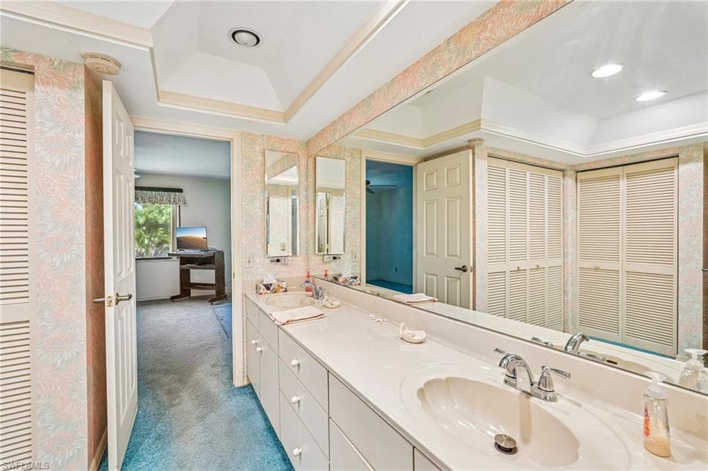 5510 SW 4th PL 605-32
