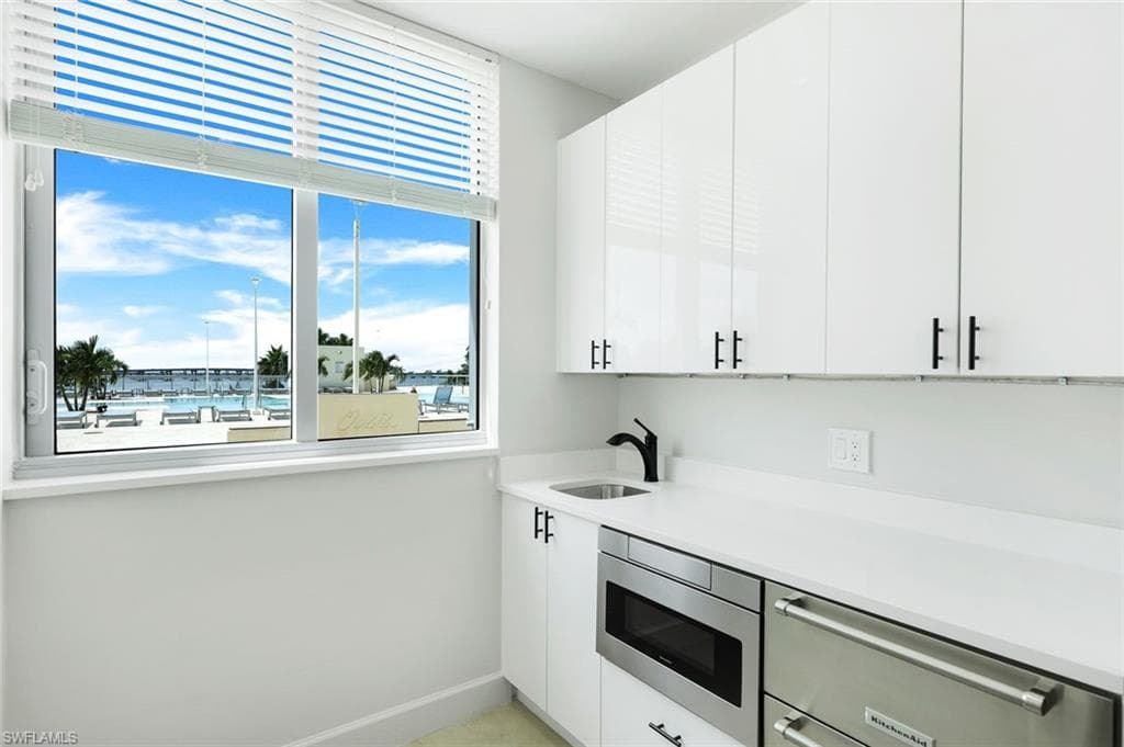 3000 Oasis Grand BLVD 801-41