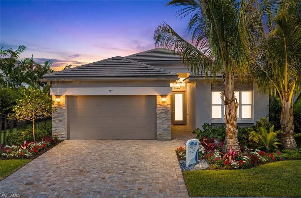 2745 Durham CIR-1