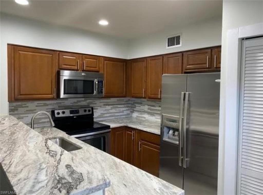 1021 SE 8th TER C-2