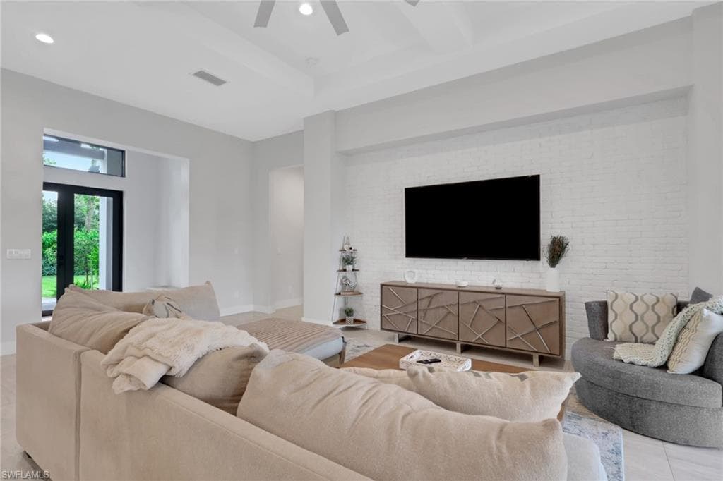 3028 Woodstock AVE-6