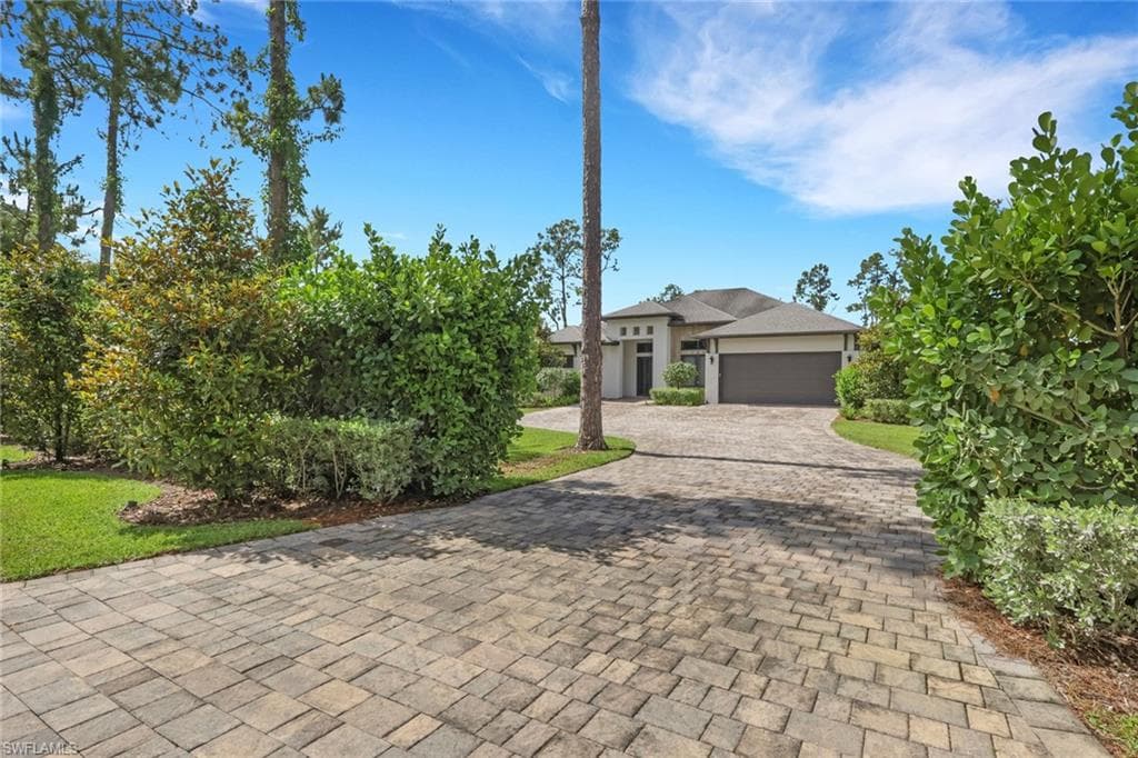 3028 Woodstock AVE-3
