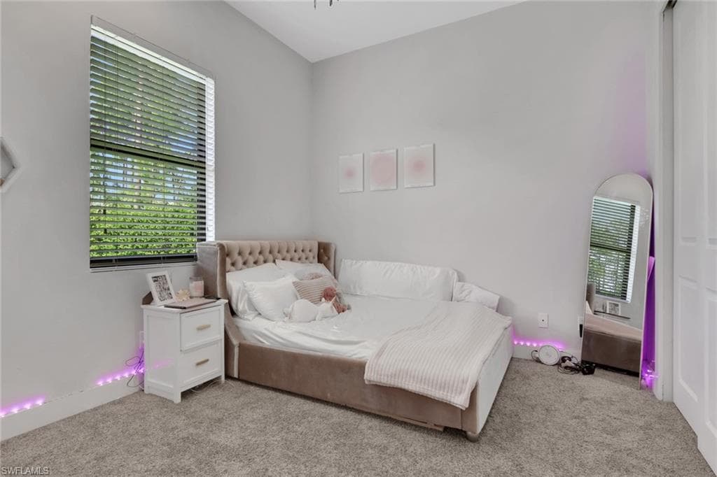 3028 Woodstock AVE-25