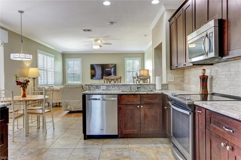 16901 Colony Lakes BLVD-14