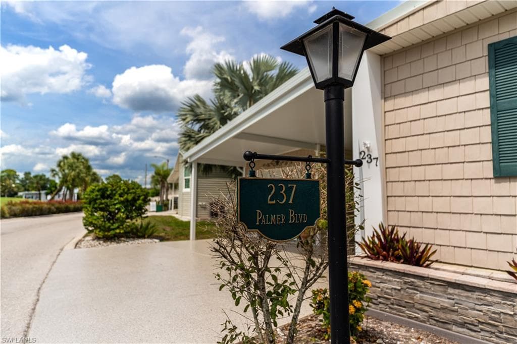 237 Palmer BLVD-3