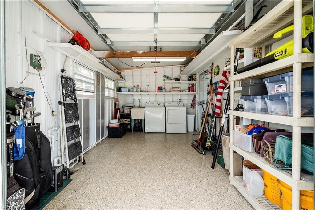 237 Palmer BLVD-35