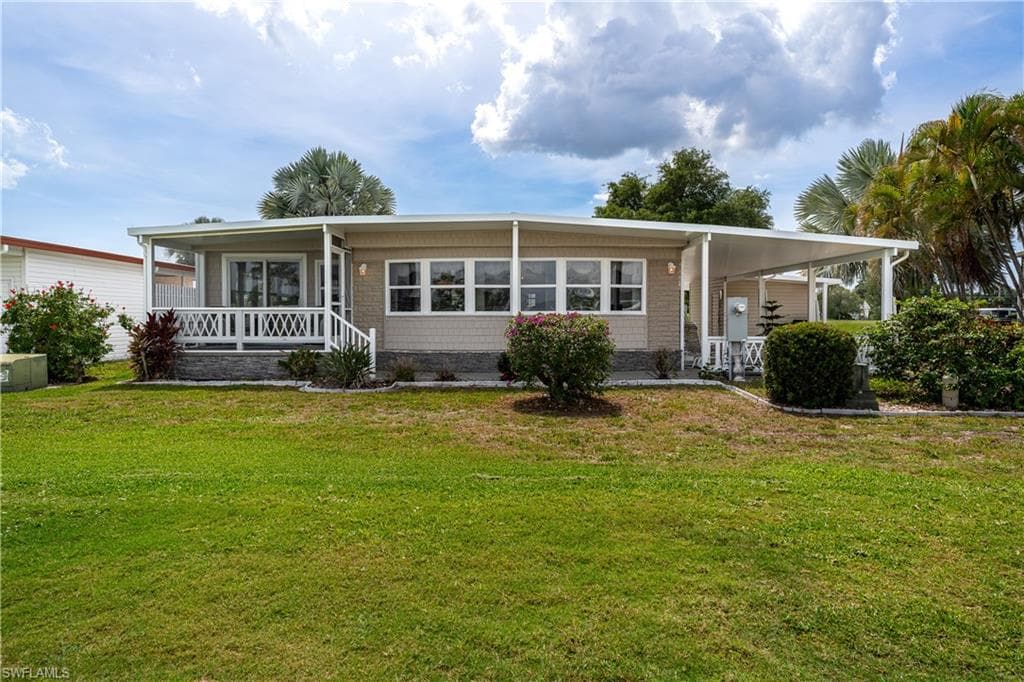 237 Palmer BLVD-39