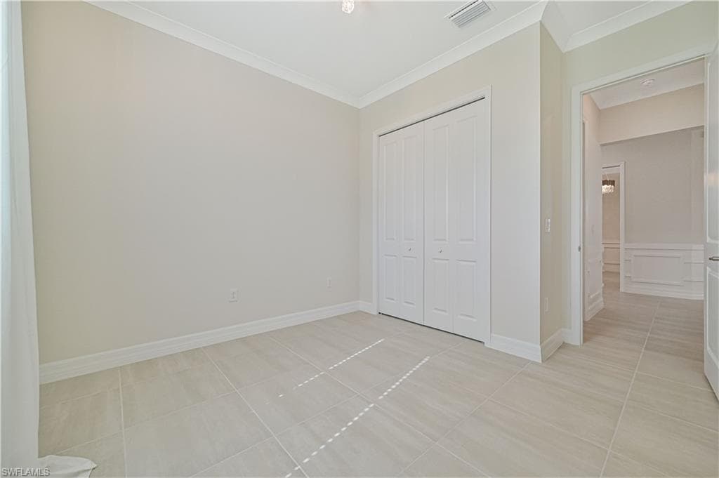 13699 Blue Bay CIR-25