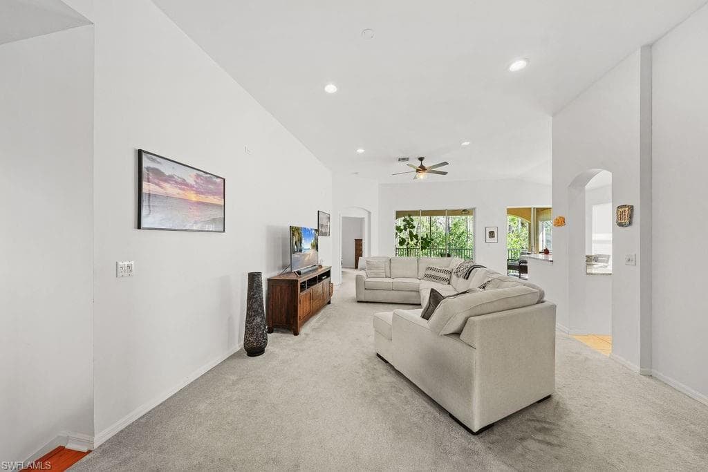 23039 Lone Oak DR-13