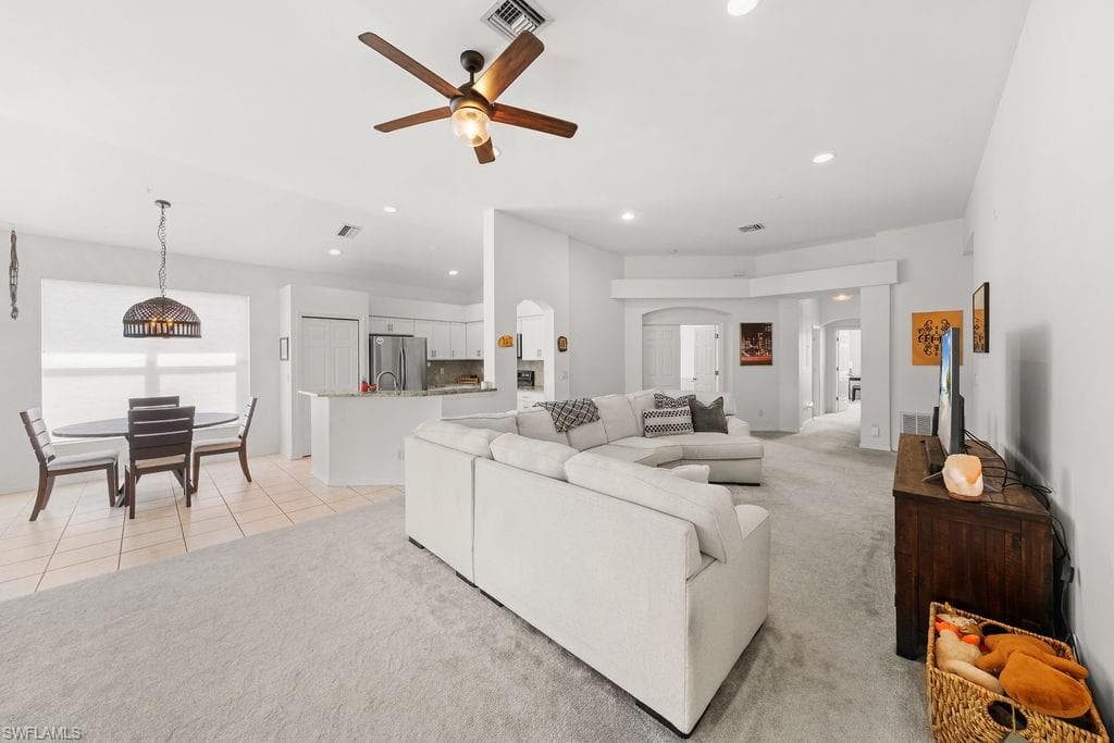 23039 Lone Oak DR-15